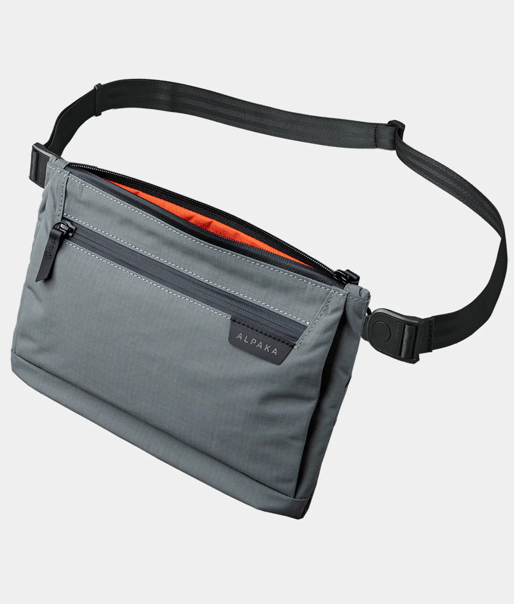 httpsmedane (1) Zip Pouch Max V2 - Grey Axoflux 210D AD010650218 - Image 1